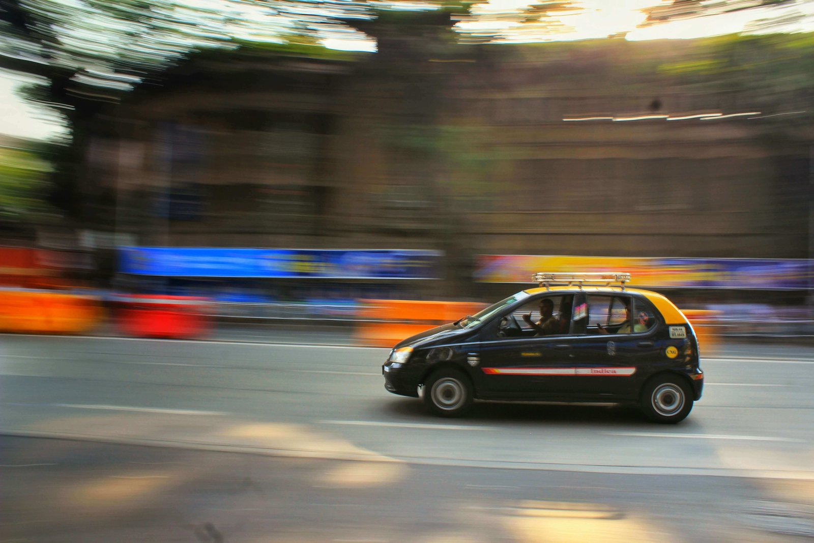 Driving safely in Mumbai traffic